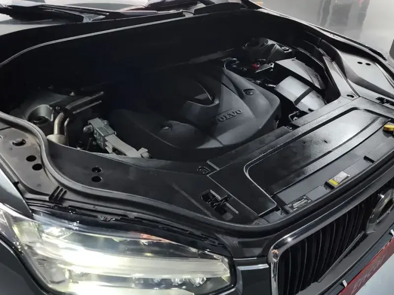 2018 Volvo XC90 с пробегом 141 756 км