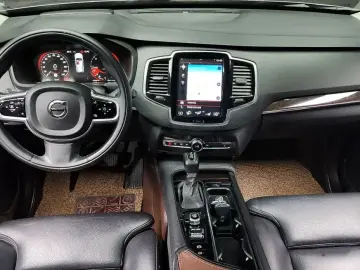2018 Volvo XC90 с пробегом 141 756 км