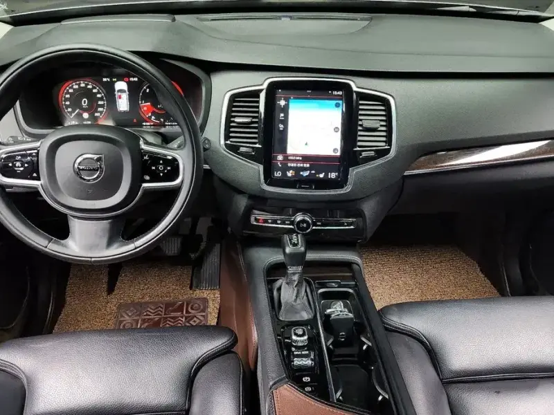 2018 Volvo XC90 с пробегом 141 756 км