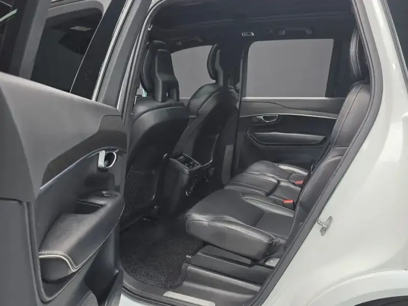 2017 Volvo XC90 с пробегом 175 643 км
