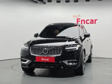 2024 Volvo XC90 с пробегом 8 324 км