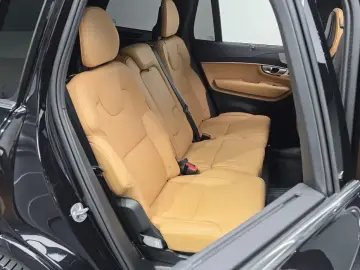 2024 Volvo XC90 с пробегом 8 324 км