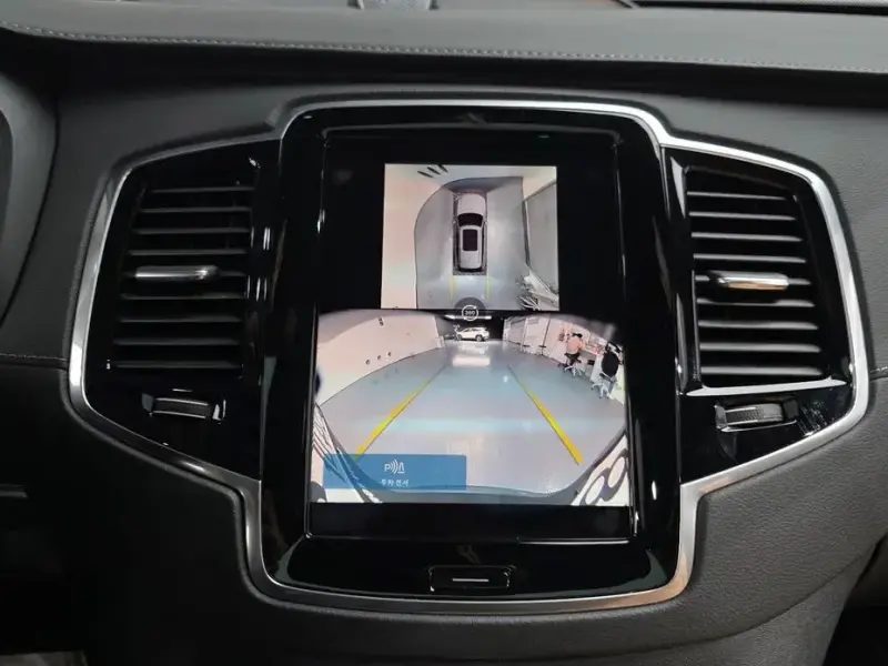 2024 Volvo XC90 с пробегом 8 324 км