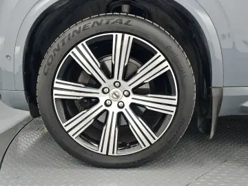 2021 Volvo XC90 с пробегом 88 910 км