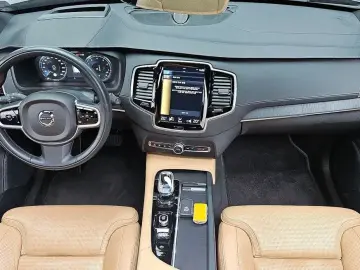 2021 Volvo XC90 с пробегом 88 910 км