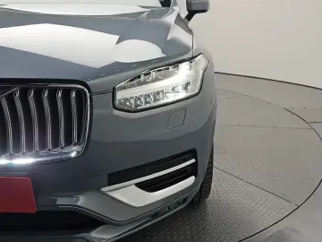 2021 Volvo XC90 с пробегом 88 910 км