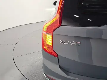 2021 Volvo XC90 с пробегом 88 910 км