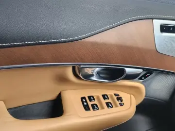 2017 Volvo XC90 с пробегом 145 795 км