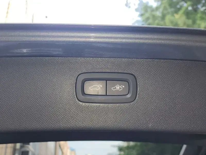 2017 Volvo XC90 с пробегом 145 795 км