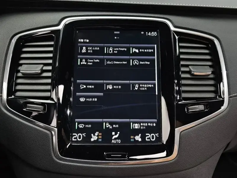 2021 Volvo XC90 с пробегом 88 910 км