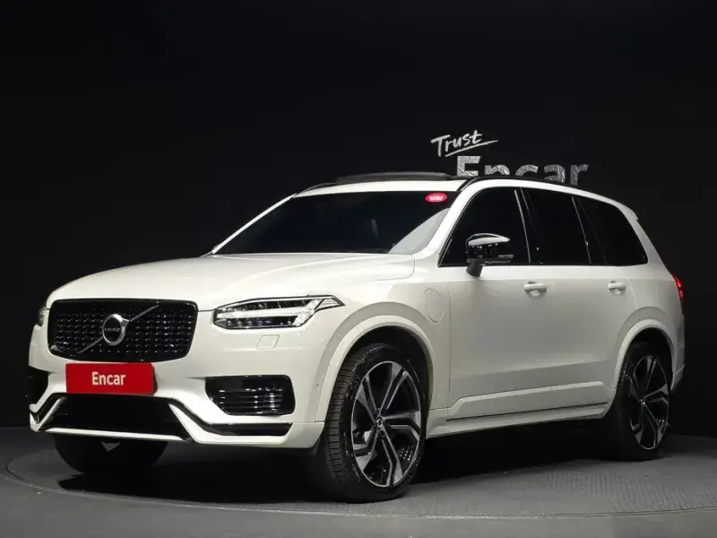 2020 Volvo XC90 с пробегом 100 027 км