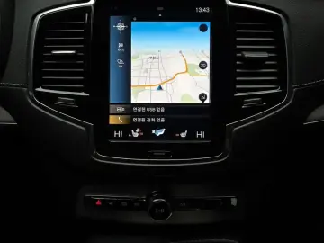 2020 Volvo XC90 с пробегом 100 027 км