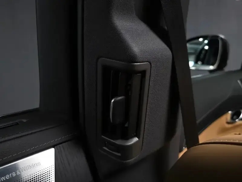 2025 Volvo XC90 с пробегом 8 458 км