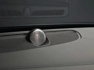 2025 Volvo XC90 с пробегом 8 458 км