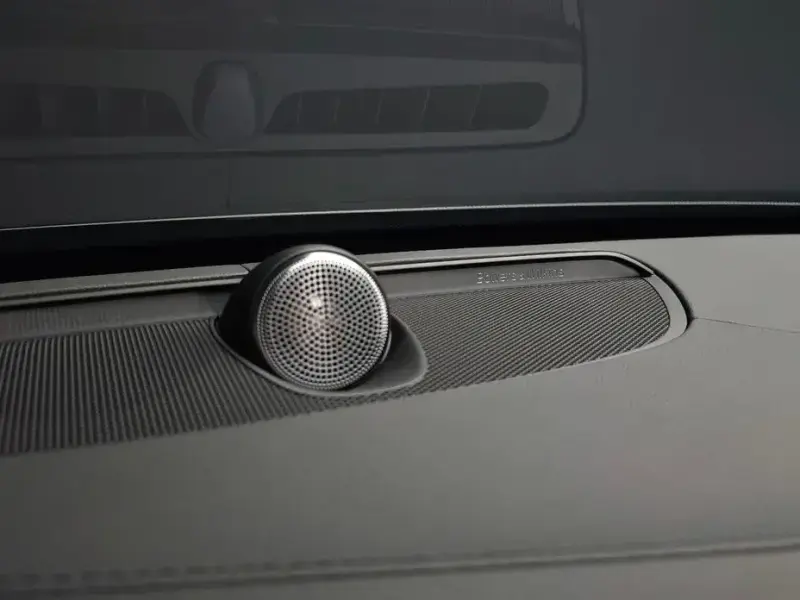 2025 Volvo XC90 с пробегом 8 458 км