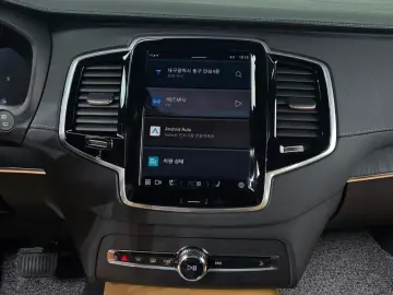 2023 Volvo XC90 с пробегом 63 972 км