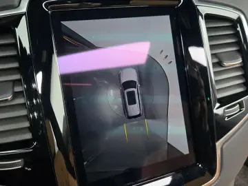 2023 Volvo XC90 с пробегом 63 972 км