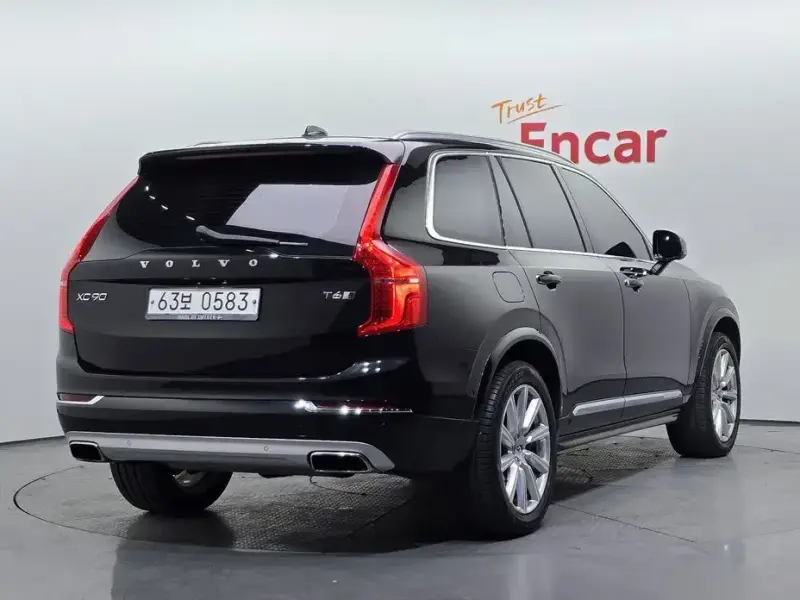 2016 Volvo XC90 с пробегом 119 963 км