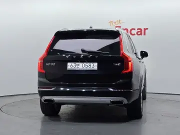 2016 Volvo XC90 с пробегом 119 963 км