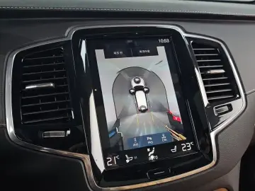 2020 Volvo XC90 с пробегом 32 545 км