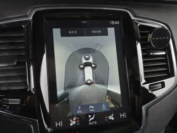 2016 Volvo XC90 с пробегом 119 963 км
