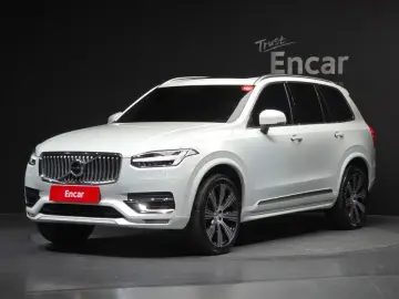 2021 Volvo XC90 с пробегом 14 599 км