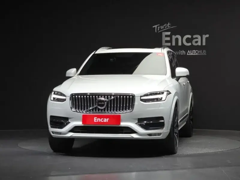 2021 Volvo XC90 с пробегом 14 599 км
