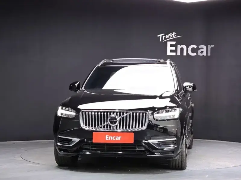 2023 Volvo XC90 с пробегом 53 230 км