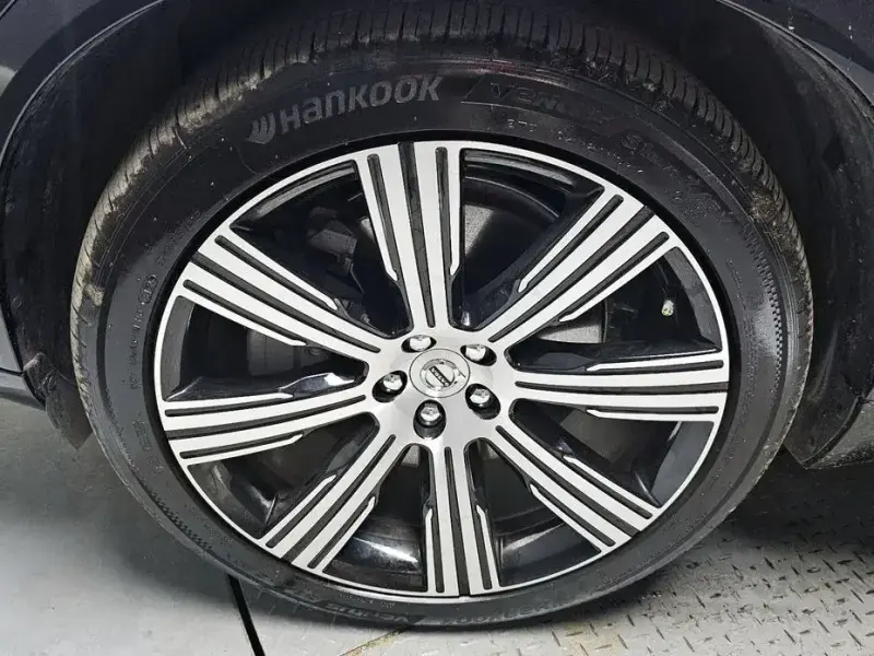 2023 Volvo XC90 с пробегом 53 230 км