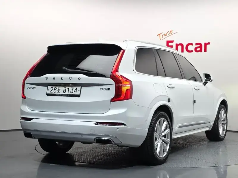 2018 Volvo XC90 с пробегом 98 055 км