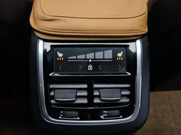 2023 Volvo XC90 с пробегом 53 230 км