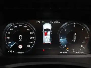 2018 Volvo XC90 с пробегом 98 055 км