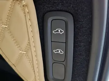 2023 Volvo XC90 с пробегом 53 230 км