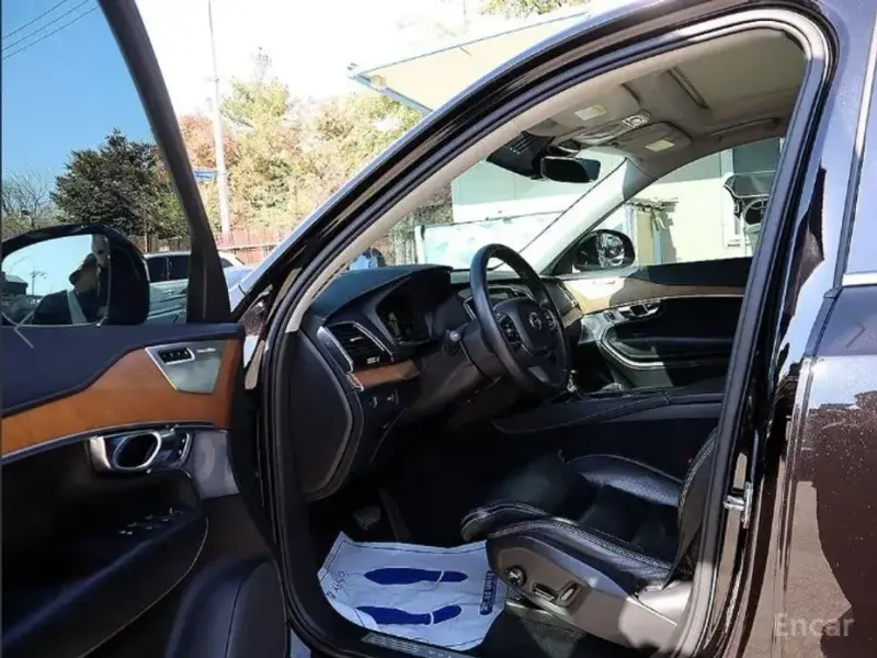 2018 Volvo XC90 с пробегом 198 055 км
