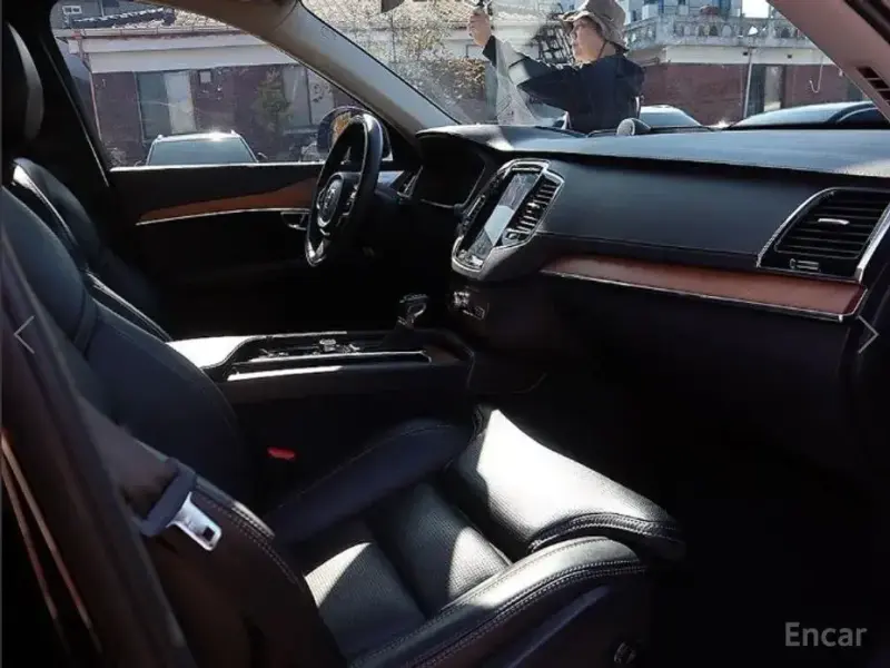 2018 Volvo XC90 с пробегом 198 055 км