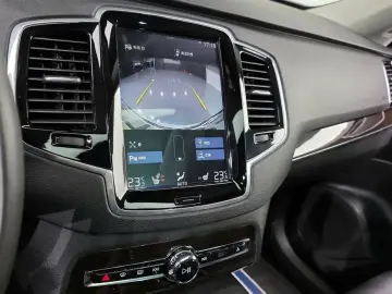 2019 Volvo XC90 с пробегом 100 854 км