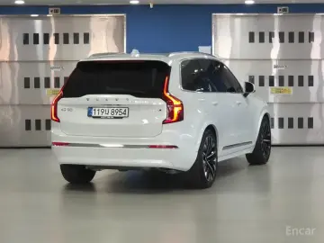2026 Volvo XC90 с пробегом 294 км