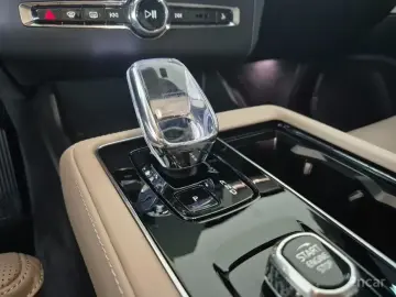 2026 Volvo XC90 с пробегом 294 км