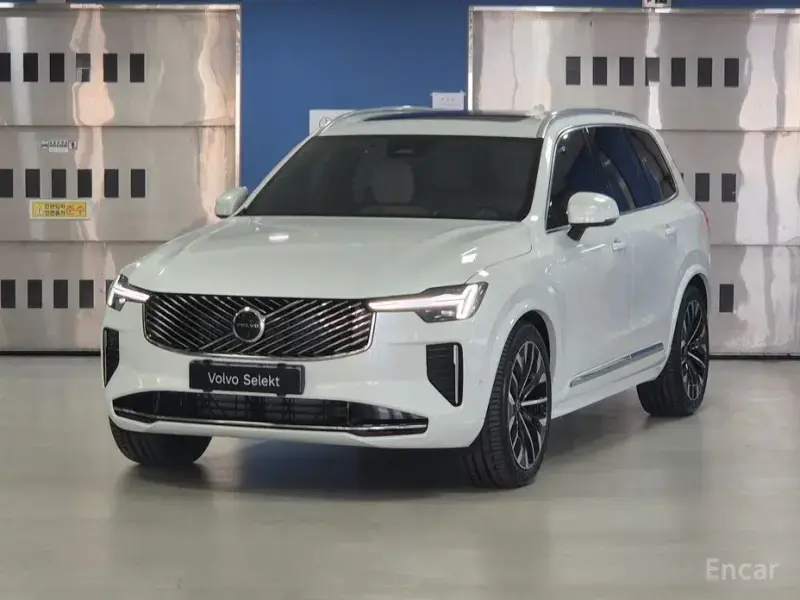 2026 Volvo XC90 с пробегом 1 039 км
