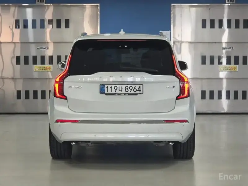 2026 Volvo XC90 с пробегом 1 039 км