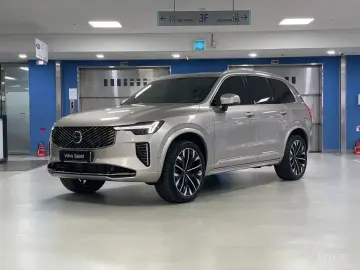 2026 Volvo XC90 с пробегом 504 км