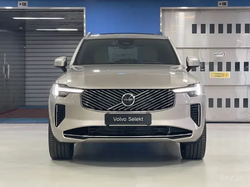 2026 Volvo XC90 с пробегом 504 км
