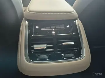 2026 Volvo XC90 с пробегом 1 039 км