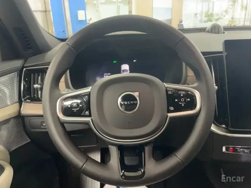 2026 Volvo XC90 с пробегом 504 км