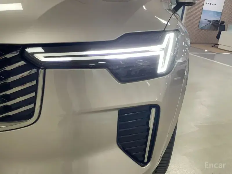 2026 Volvo XC90 с пробегом 504 км