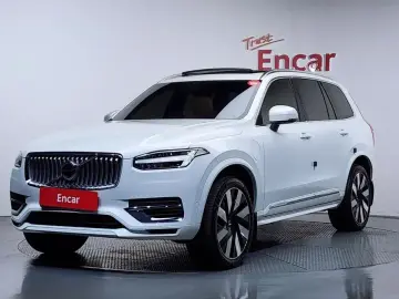 2024 Volvo XC90 с пробегом 27 022 км