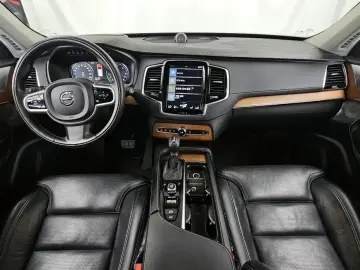 2017 Volvo XC90 с пробегом 103 458 км
