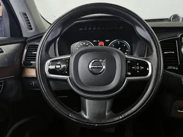 2017 Volvo XC90 с пробегом 103 458 км