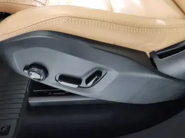 2024 Volvo XC90 с пробегом 27 022 км