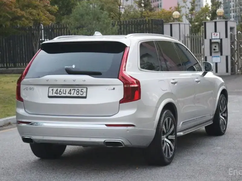 2020 Volvo XC90 с пробегом 200 173 км